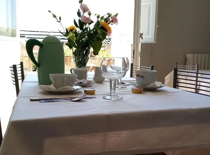 B&B Binario 5 루카