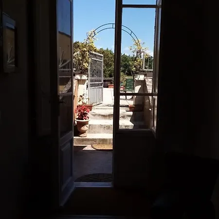 Bed & Breakfast Binario 5 3*