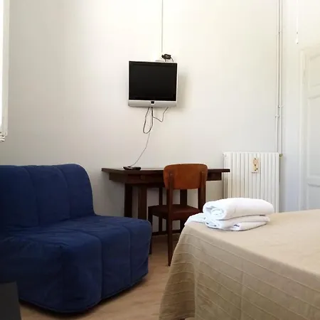 Bed & Breakfast Binario 5 *