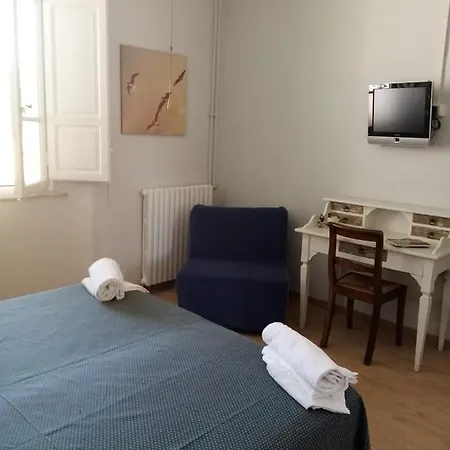 Binario 5 Bed & Breakfast *