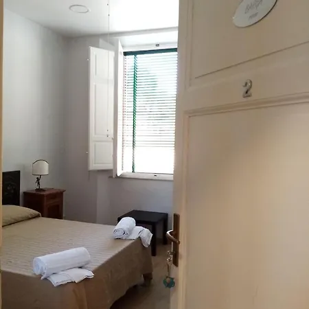 Bed & Breakfast Binario 5 Lucca